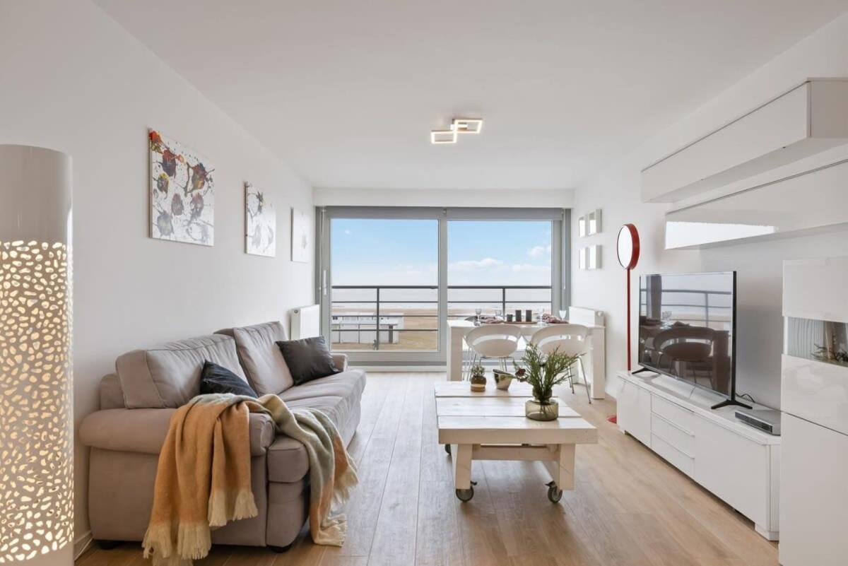 Huswell - Apartment With Frontal Sea View In Knokke Exterior photo