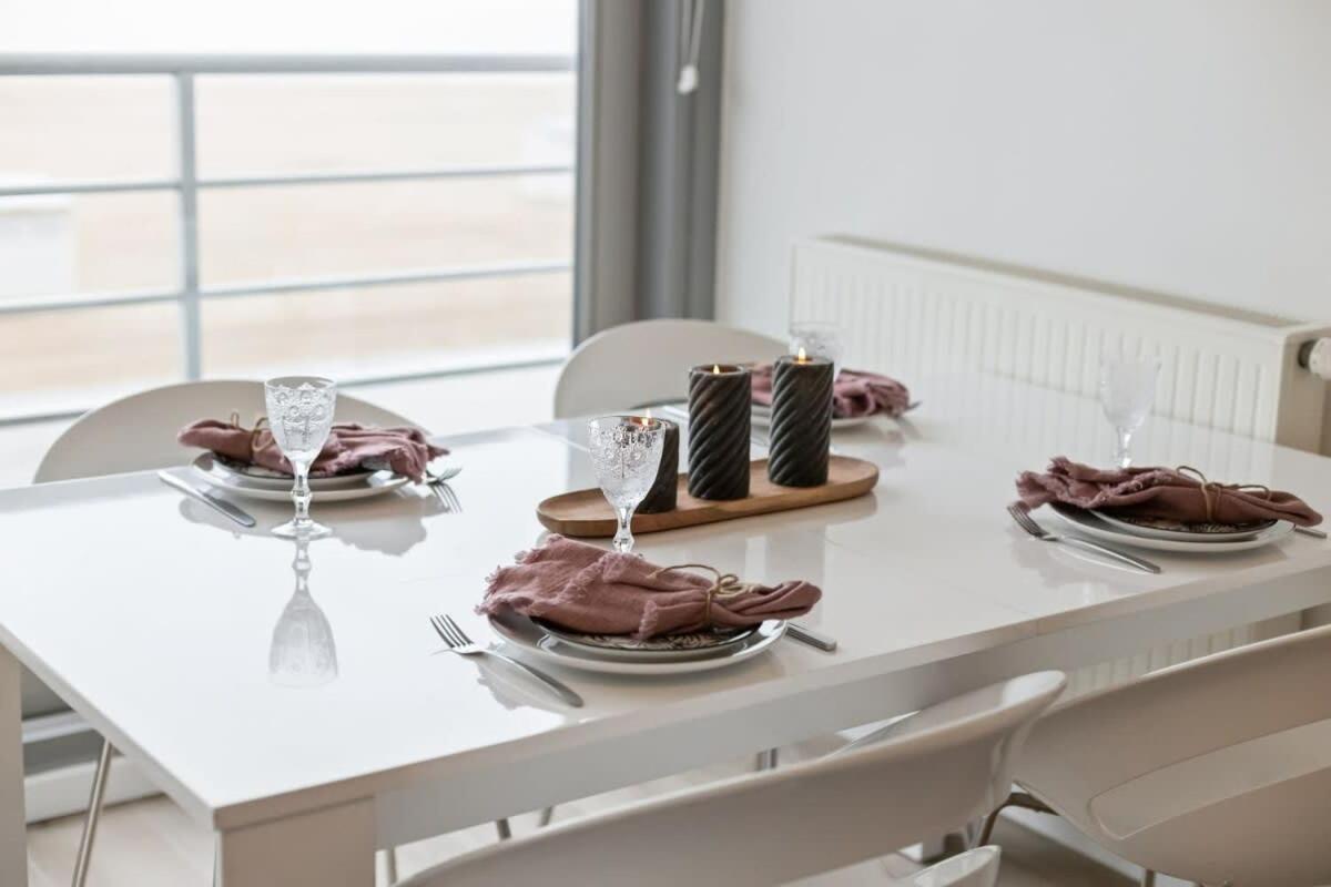 Huswell - Apartment With Frontal Sea View In Knokke Exterior photo